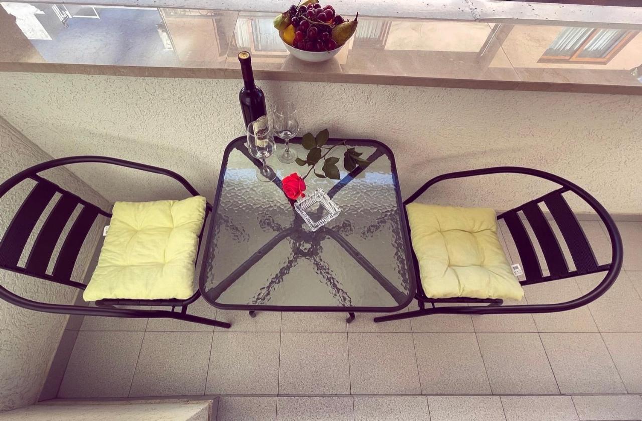 Apartmani Agi Будва Екстериор снимка